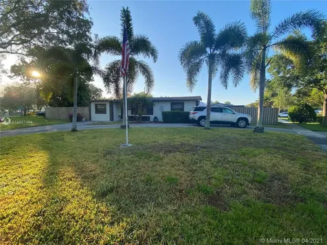 5102 SW 92nd Terrace Cooper City FL 33328