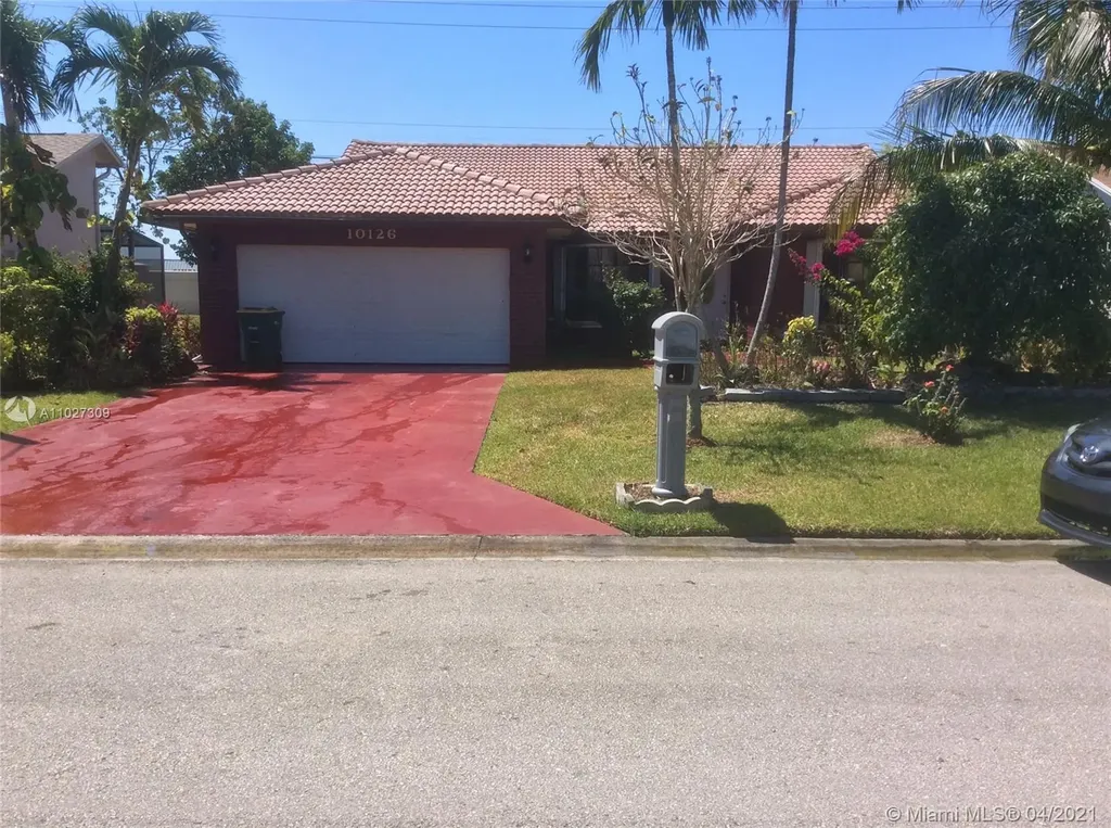 10126 NW 70th Street Tamarac FL 33321