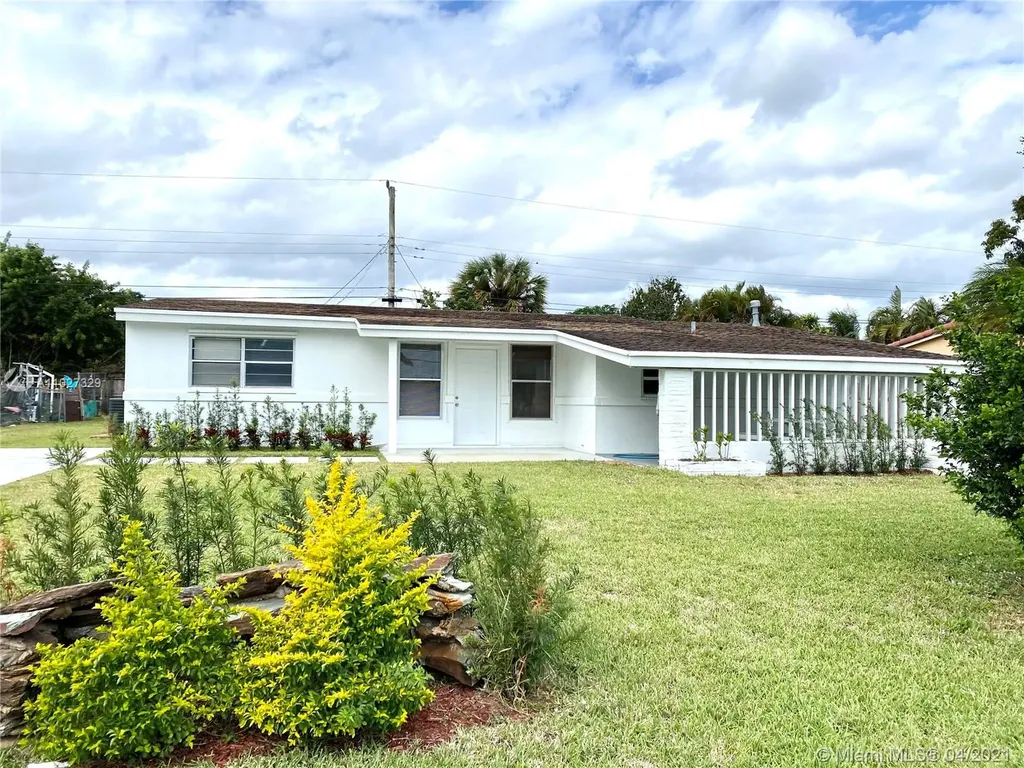 1400 N 67th Terrace Hollywood FL 33024