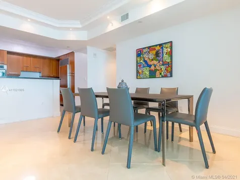 3101 S Ocean Drive Hollywood FL 33019