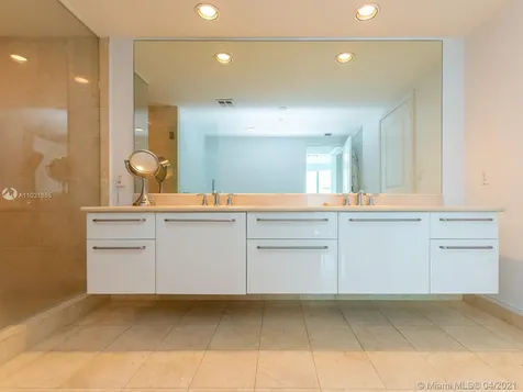 3101 S Ocean Drive Hollywood FL 33019