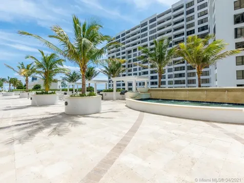 3101 S Ocean Drive Hollywood FL 33019