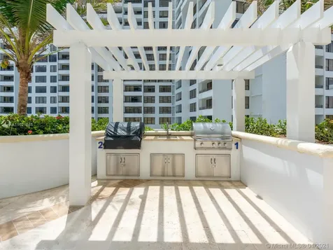 3101 S Ocean Drive Hollywood FL 33019