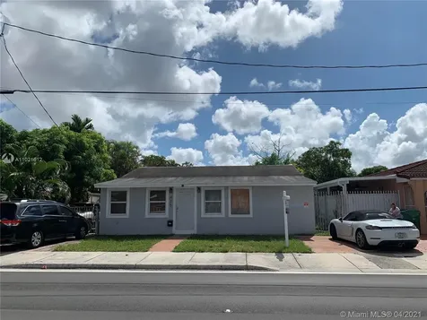 425 SW 67th Avenue Miami FL 33144