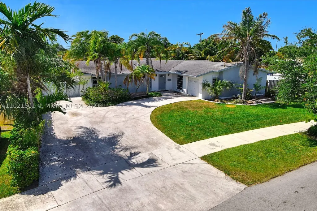 18910 SW 96th Avenue Cutler Bay FL 33157