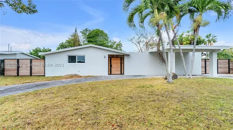 21010 Condado Road Cutler Bay FL 33189