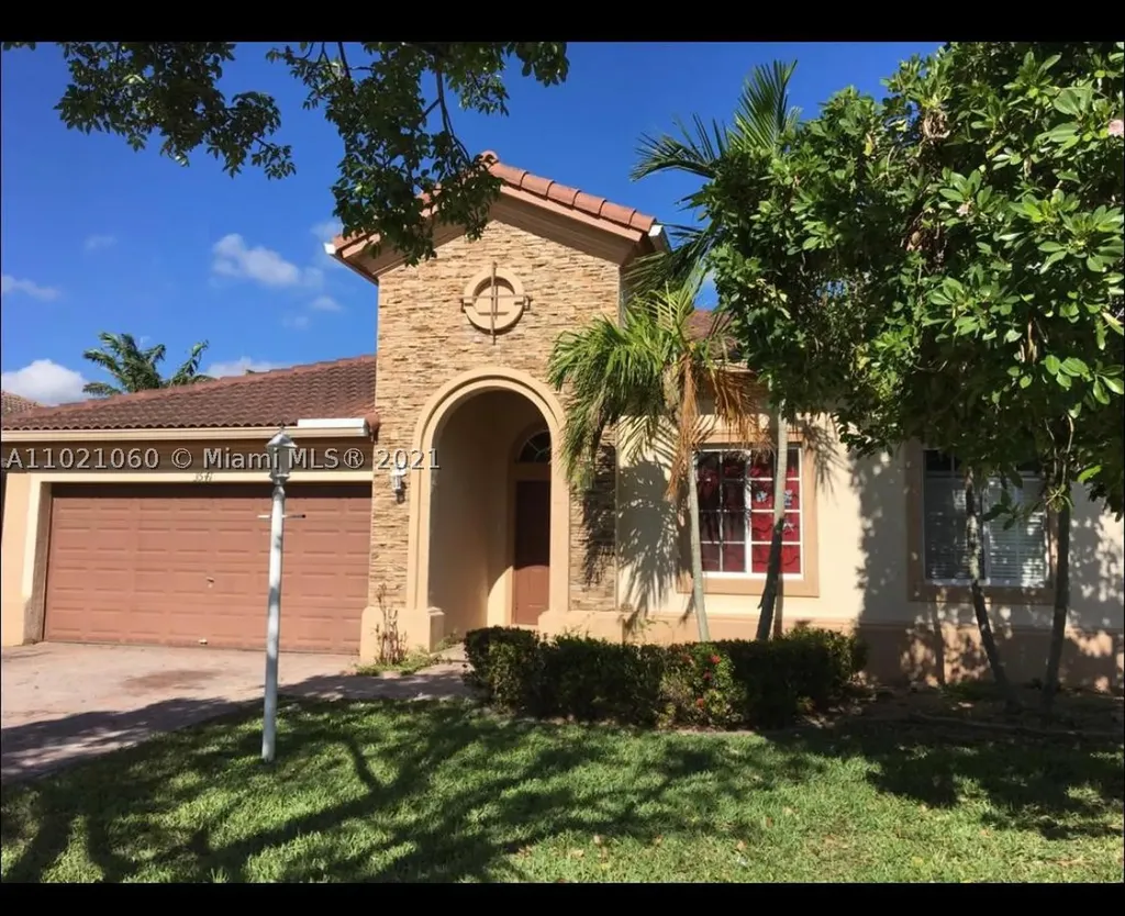 3541 NE 11th Drive Homestead FL 33033