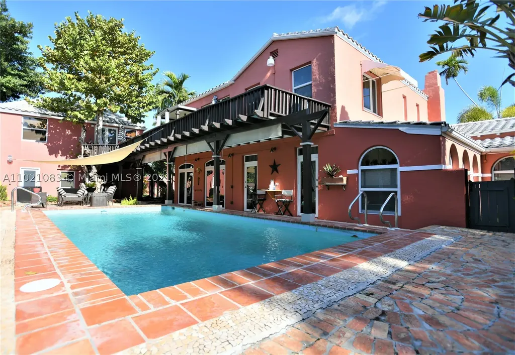 6056 Alton Road Miami Beach FL 33140