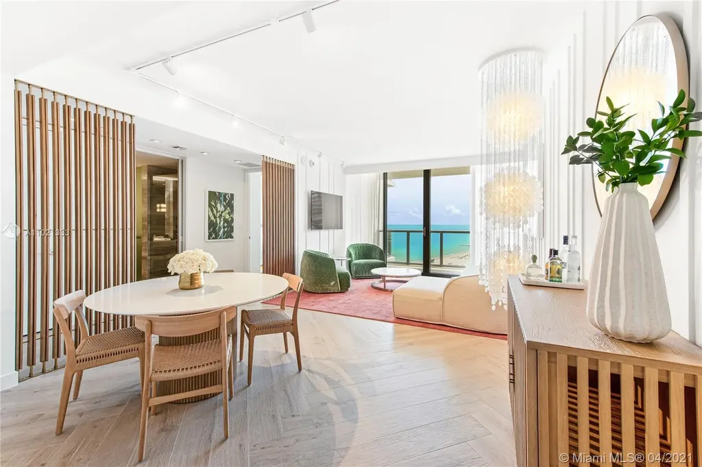 2201 Collins Avenue Miami Beach FL 33139