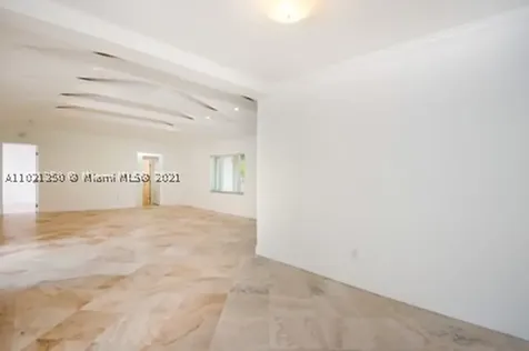 200 W Mashta Drive Key Biscayne FL 33149