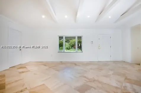 200 W Mashta Drive Key Biscayne FL 33149