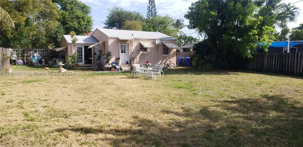 1836 Scott Street Hollywood FL 33020
