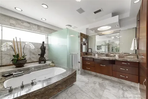 1830 W 24th Street Miami Beach FL 33140