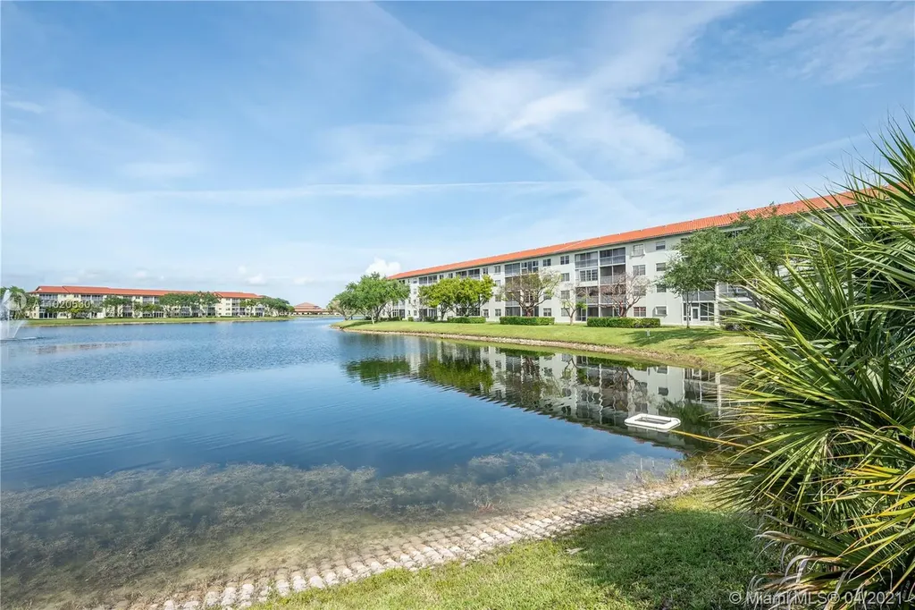 12900 SW 13th Street Pembroke Pines FL 33027