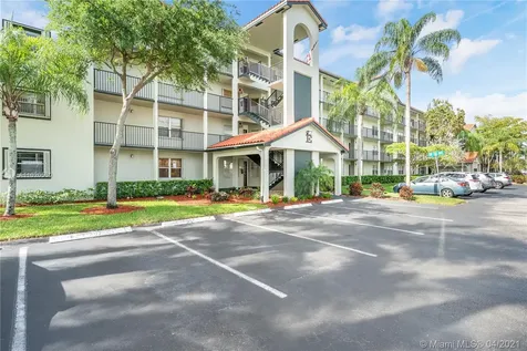 12900 SW 13th Street Pembroke Pines FL 33027