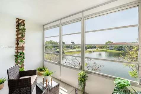 12900 SW 13th Street Pembroke Pines FL 33027