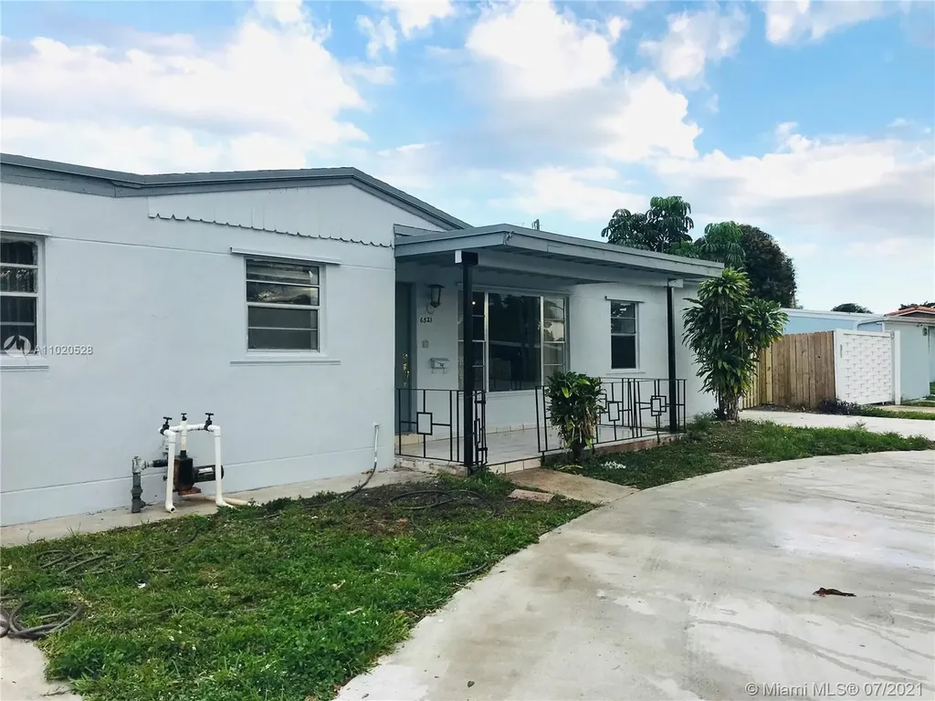6521 W 14th Avenue Hialeah FL 33012