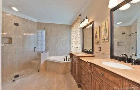 5049 Waters Edge Way Cooper City FL 33330