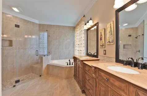 5049 Waters Edge Way Cooper City FL 33330