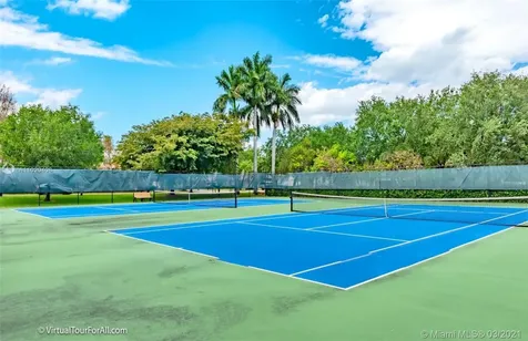 5049 Waters Edge Way Cooper City FL 33330