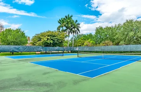 5049 Waters Edge Way Cooper City FL 33330