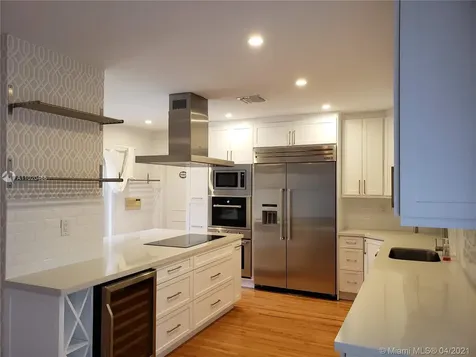 1660 Nocatee Drive Miami FL 33133