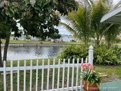 4917 NW 47th Avenue Tamarac FL 33319