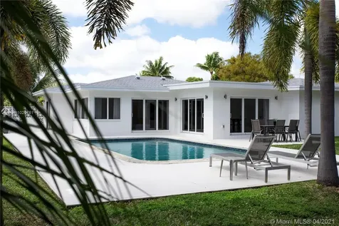 4700 NE 8th Terrace Oakland Park FL 33334