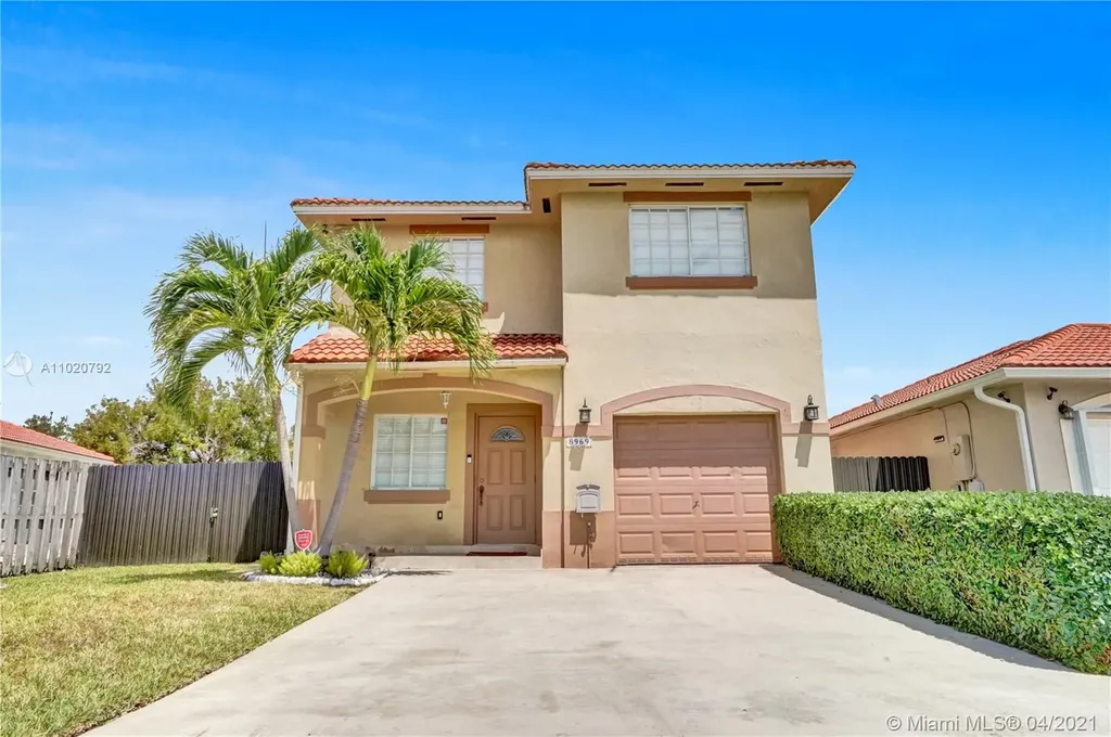 8969 SW 214th Street Cutler Bay FL 33189