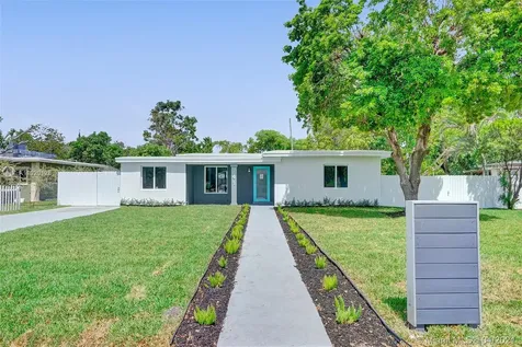 741 NE 139th Street North Miami FL 33161
