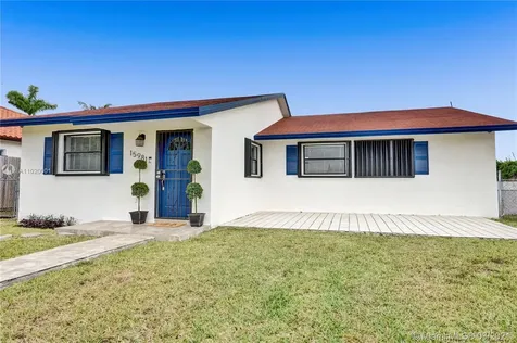 15981 SW 302nd Terrace Homestead FL 33033