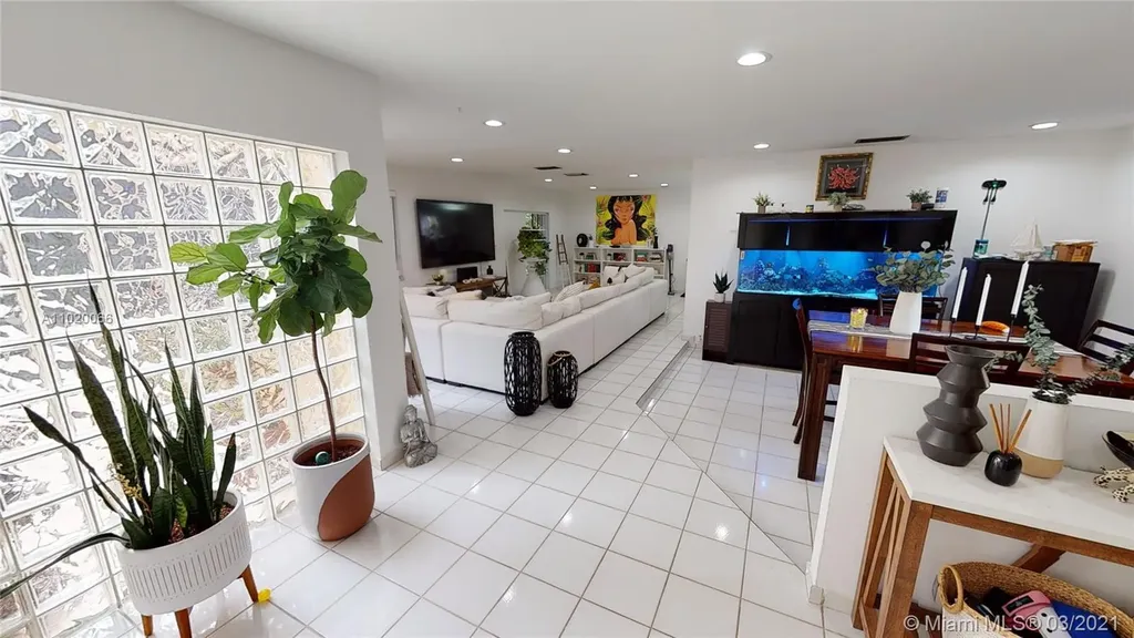 11520 SW 32nd Street Miami FL 33165