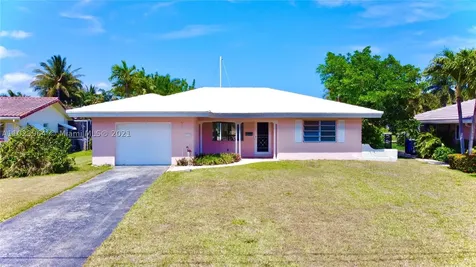 2715 NE 23rd Court Pompano Beach FL 33062