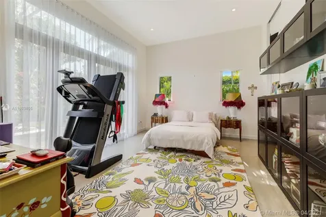 1050 Alfonso Avenue Coral Gables FL 33146