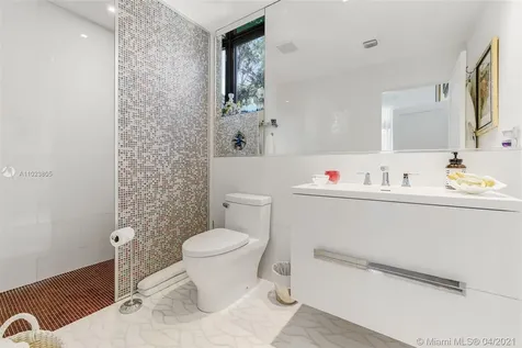 1050 Alfonso Avenue Coral Gables FL 33146