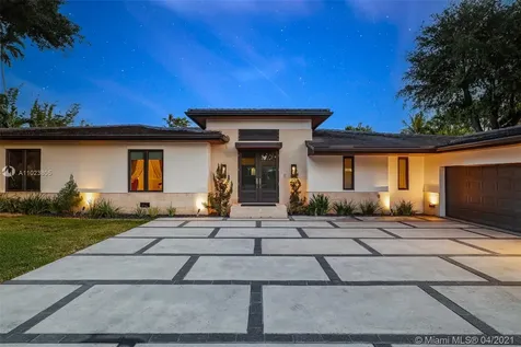 1050 Alfonso Avenue Coral Gables FL 33146