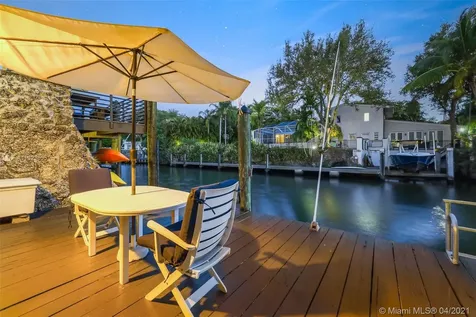 1050 Alfonso Avenue Coral Gables FL 33146
