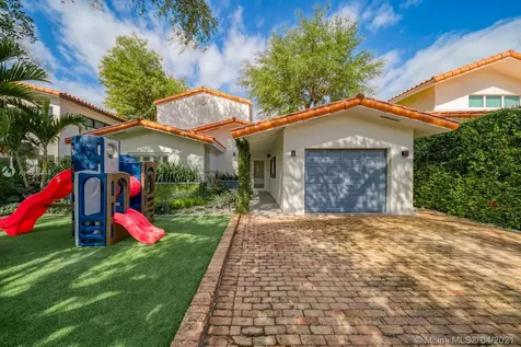 4030 Alhambra Circle Coral Gables FL 33146