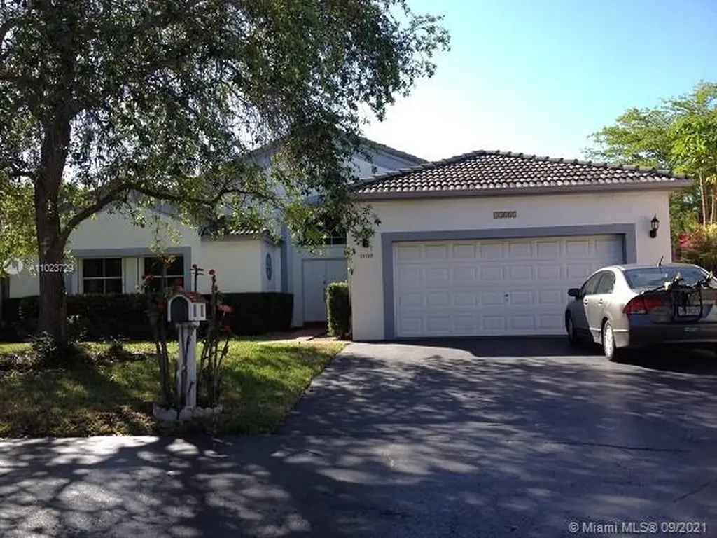 11867 SW 93rd Terrace Miami FL 33186
