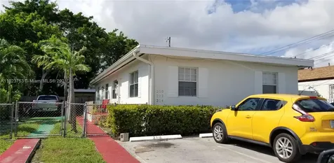 210 NW 46th Avenue Miami FL 33126