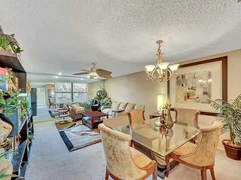 123 Manchineel Court Royal Palm Beach FL 33411