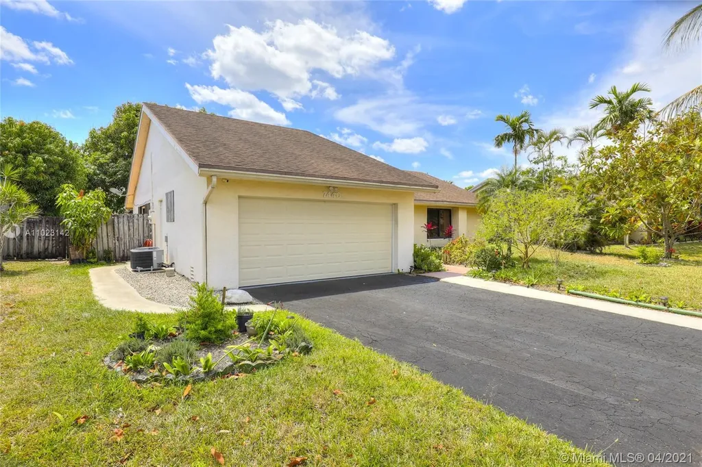 7440 NW 36th Street Lauderhill FL 33319