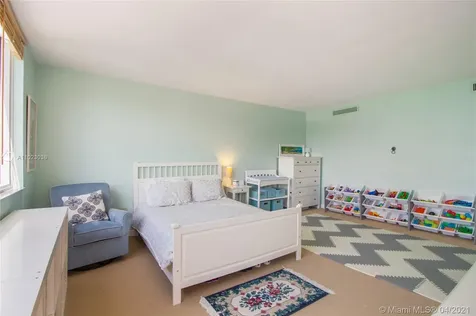 200 Ocean Lane Drive Key Biscayne FL 33149