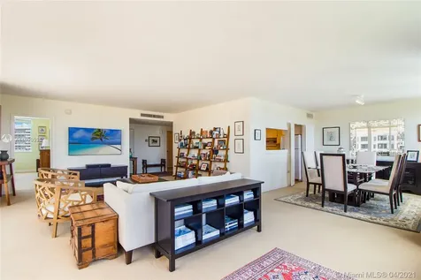200 Ocean Lane Drive Key Biscayne FL 33149