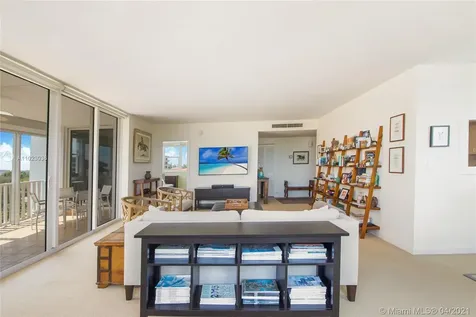 200 Ocean Lane Drive Key Biscayne FL 33149