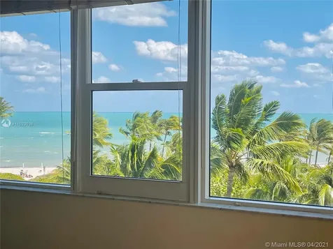 200 Ocean Lane Drive Key Biscayne FL 33149