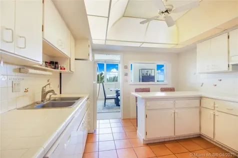 200 Ocean Lane Drive Key Biscayne FL 33149