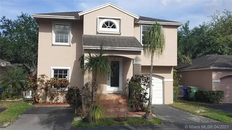 11818 NW 13th Street Pembroke Pines FL 33026