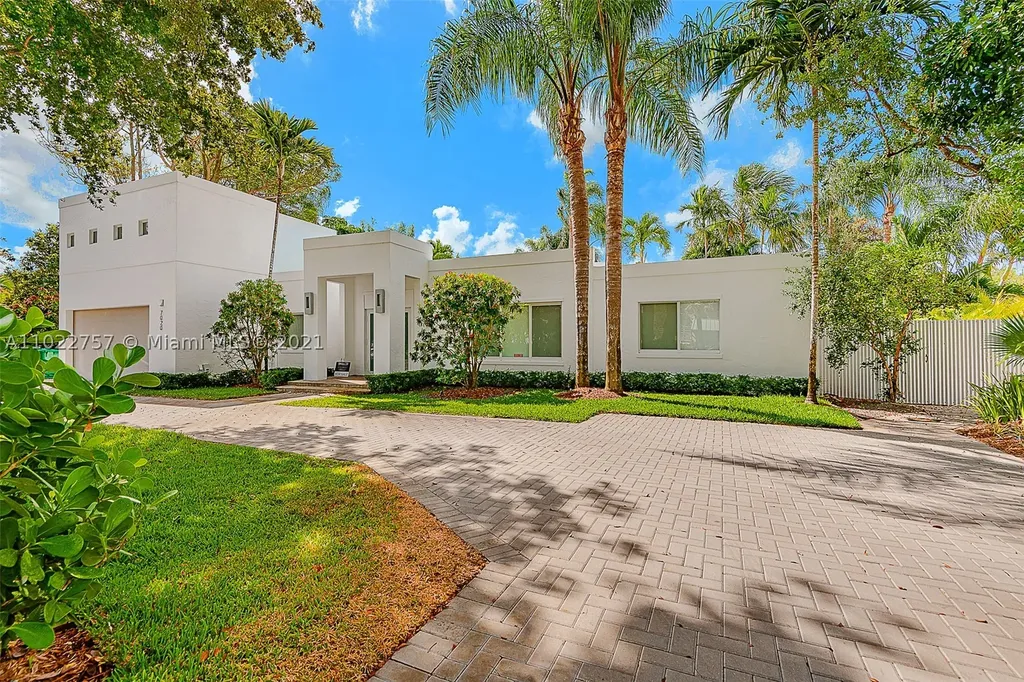 7020 SW 57th Street Miami FL 33143