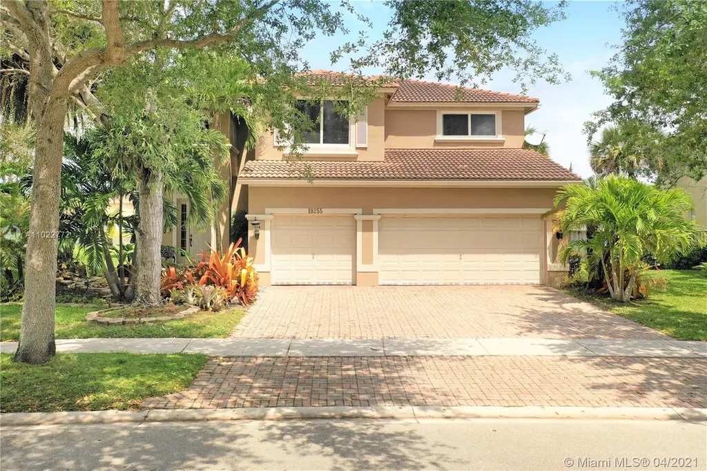 19255 W Hibiscus Street Weston FL 33332